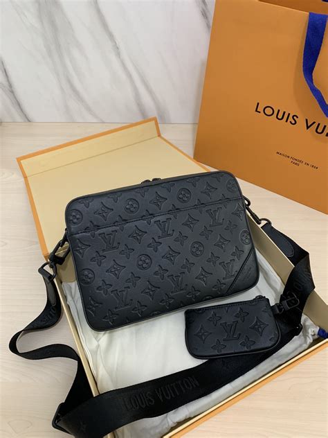 lv studio messenger bag|louis vuitton messenger bag price.